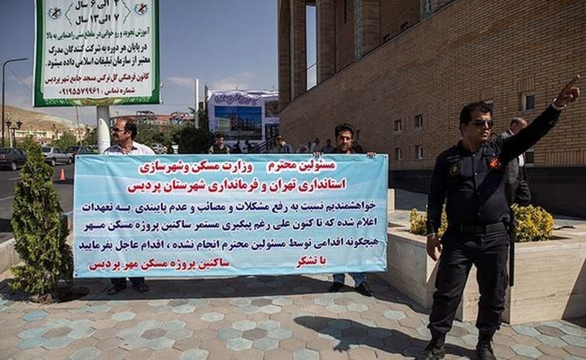 وعده انتخاباتی تکمیل مسکن مهر به انتخابات بعد کشیده شد 