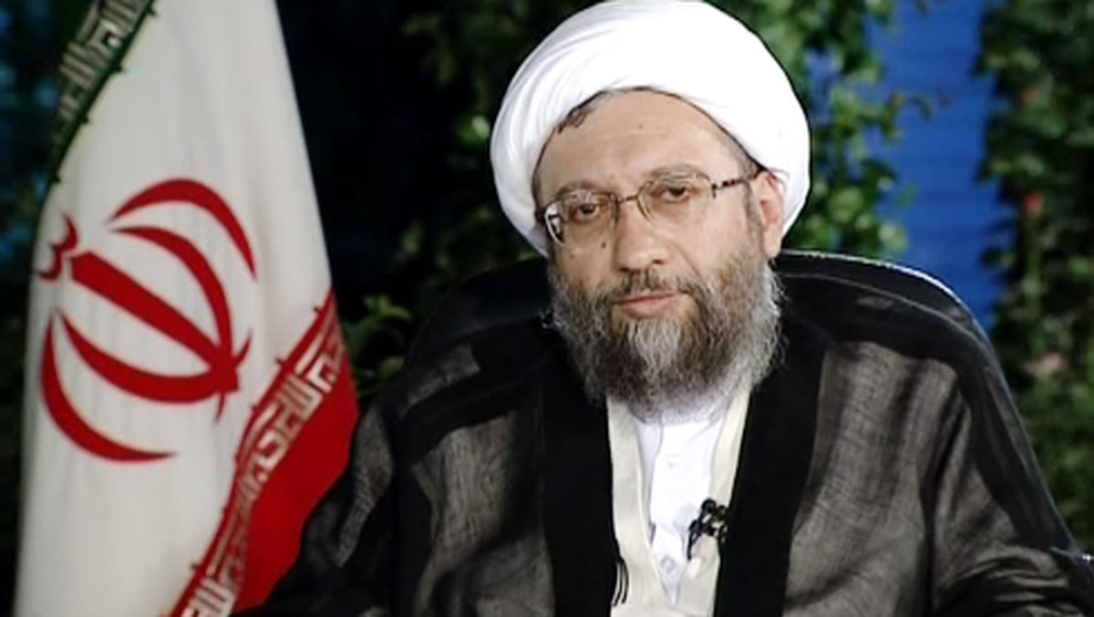 مدیران بانکهای خود تحریمی محاکمه شوند