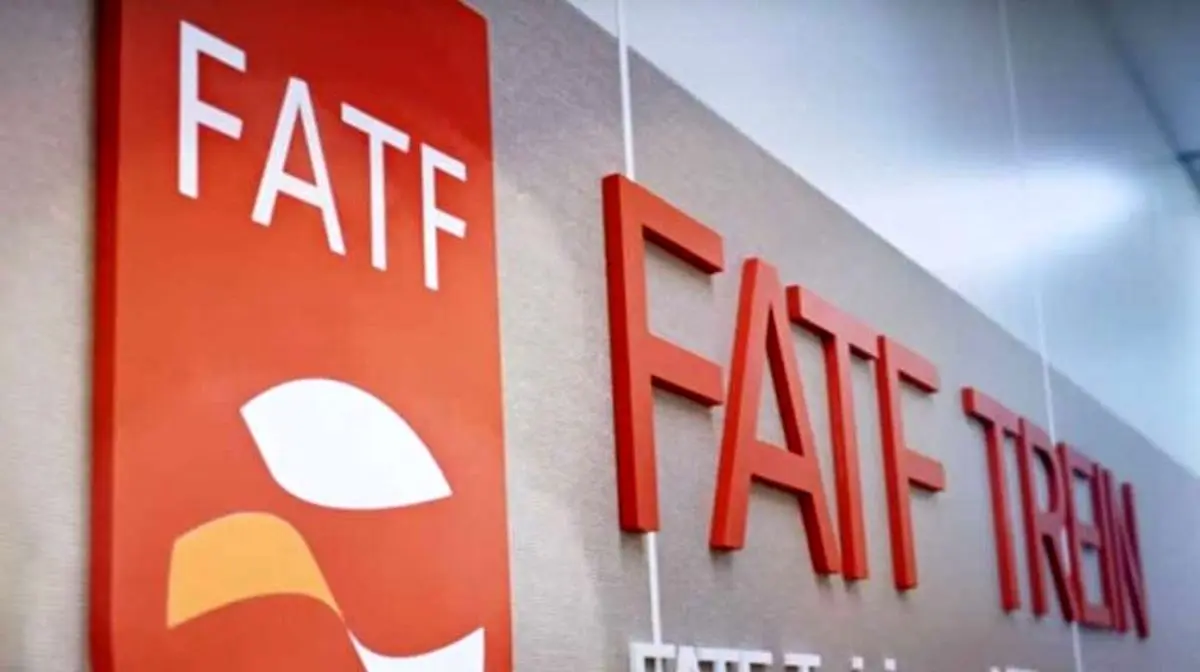 توییتر:: چرا دولت و مجلس برای عضویت در FATF اصرار دارند؟