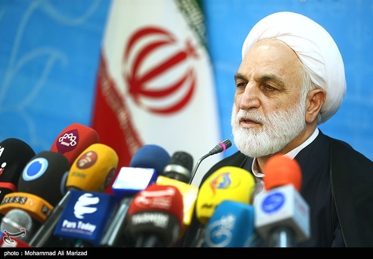 کسی حق ندارد به بهانه‌های مختلف در پی تطهیر فتنه گران باشد