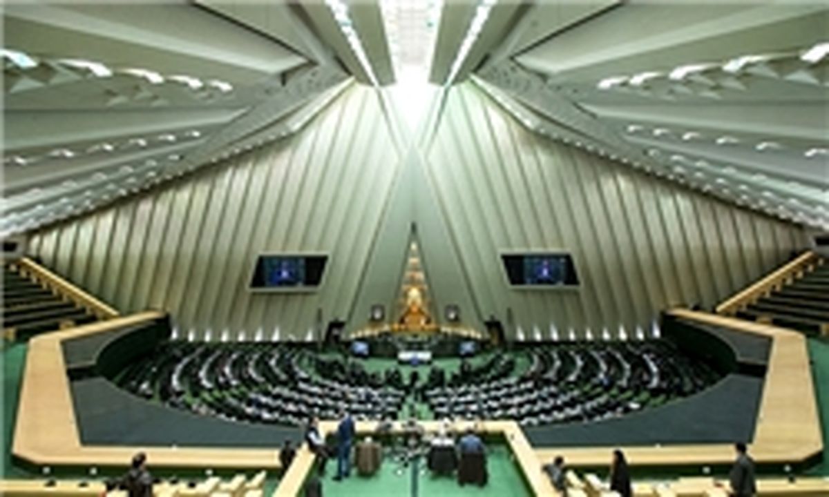 ناظران مجلس در شورای بورس انتخاب شدند