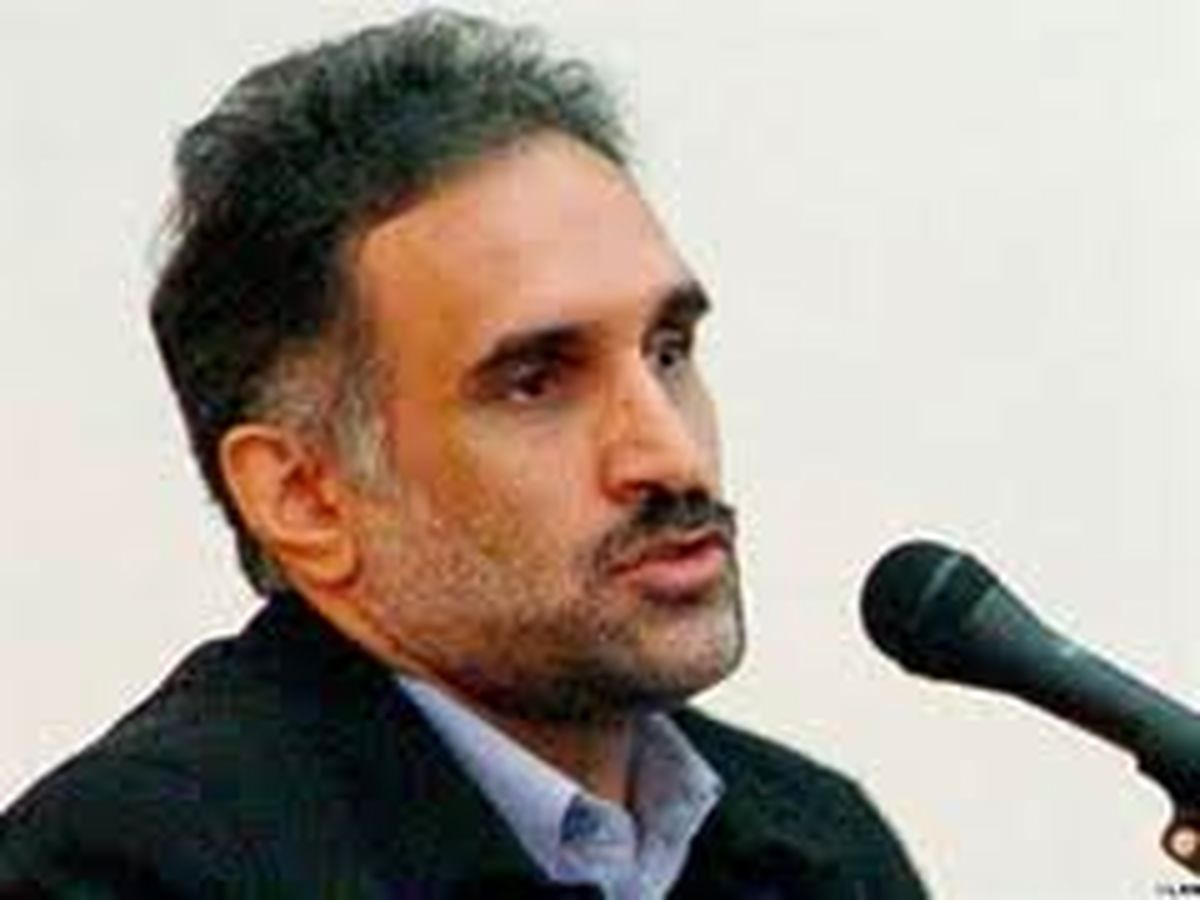 حکیمی پور: برای کار شخصی جلسه شورا را ترک کردیم!