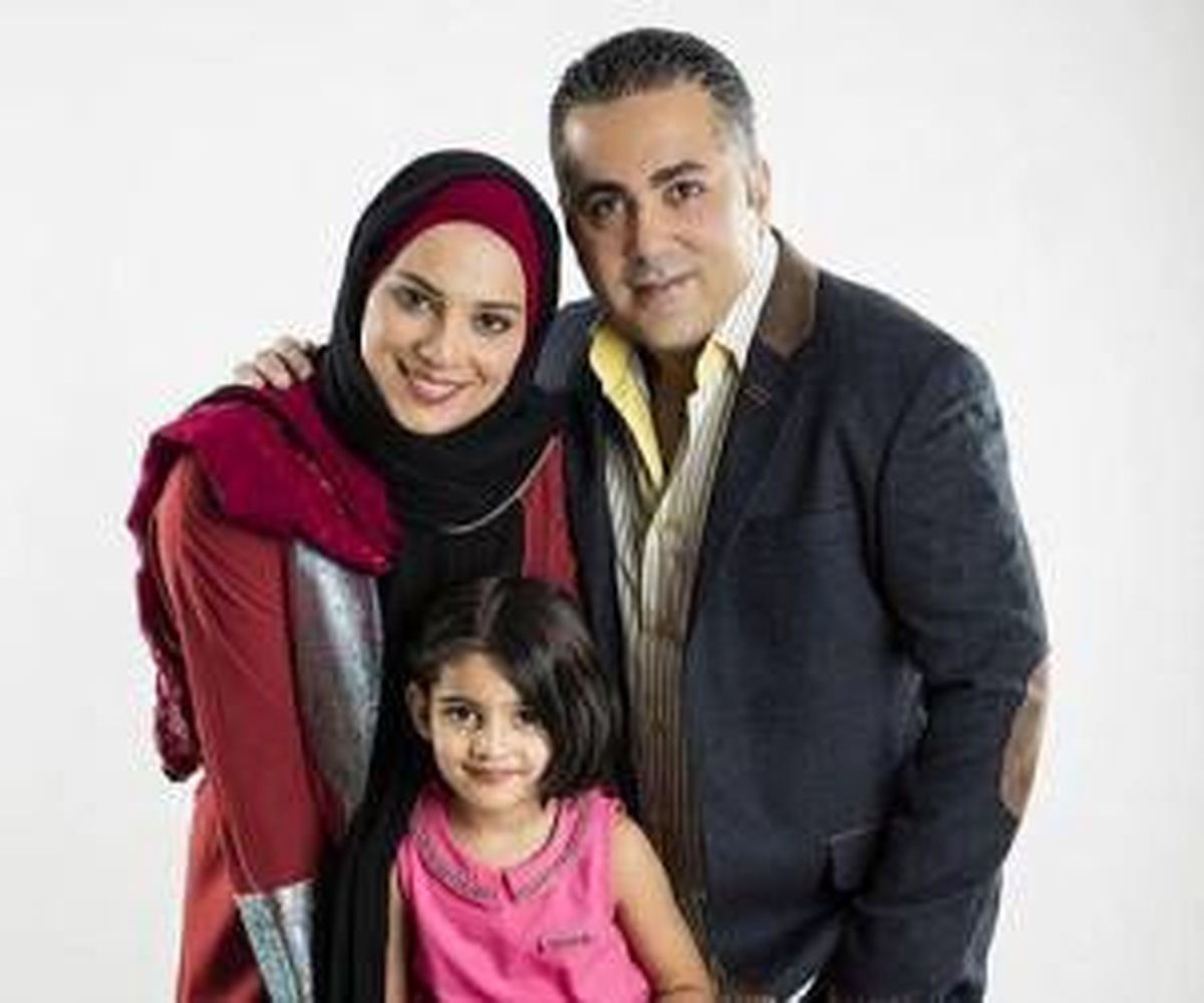 بازیگر شهرک جیم در کنار خانواده اش+عکس