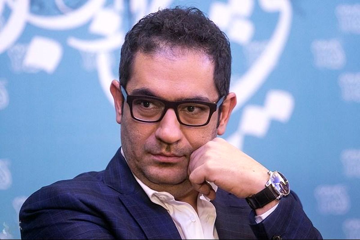 همه نمایش‌های سوفی و دیوانه نیم بها باشد!