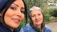 سلفی پرستو صالحی در کنار مادرش + عکس
