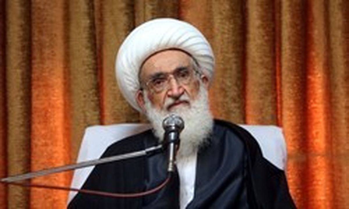 نوری همدانی: نظارت بر قیمت‌ها ربطی به تحریم ندارد