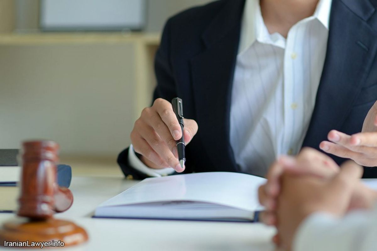 چگونه به بهترین وکلای مهاجرت ایرانی در تورنتو دسترسی داشته باشیم؟