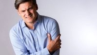 نشانه های بیماری قلبی که خیلی از افراد جدی نمیگیرند