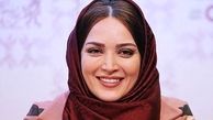 بوسه از ته دل «بهنوش طباطبایی» برصورت بازیگر برنده سیمرغ جشنواره/ عکس