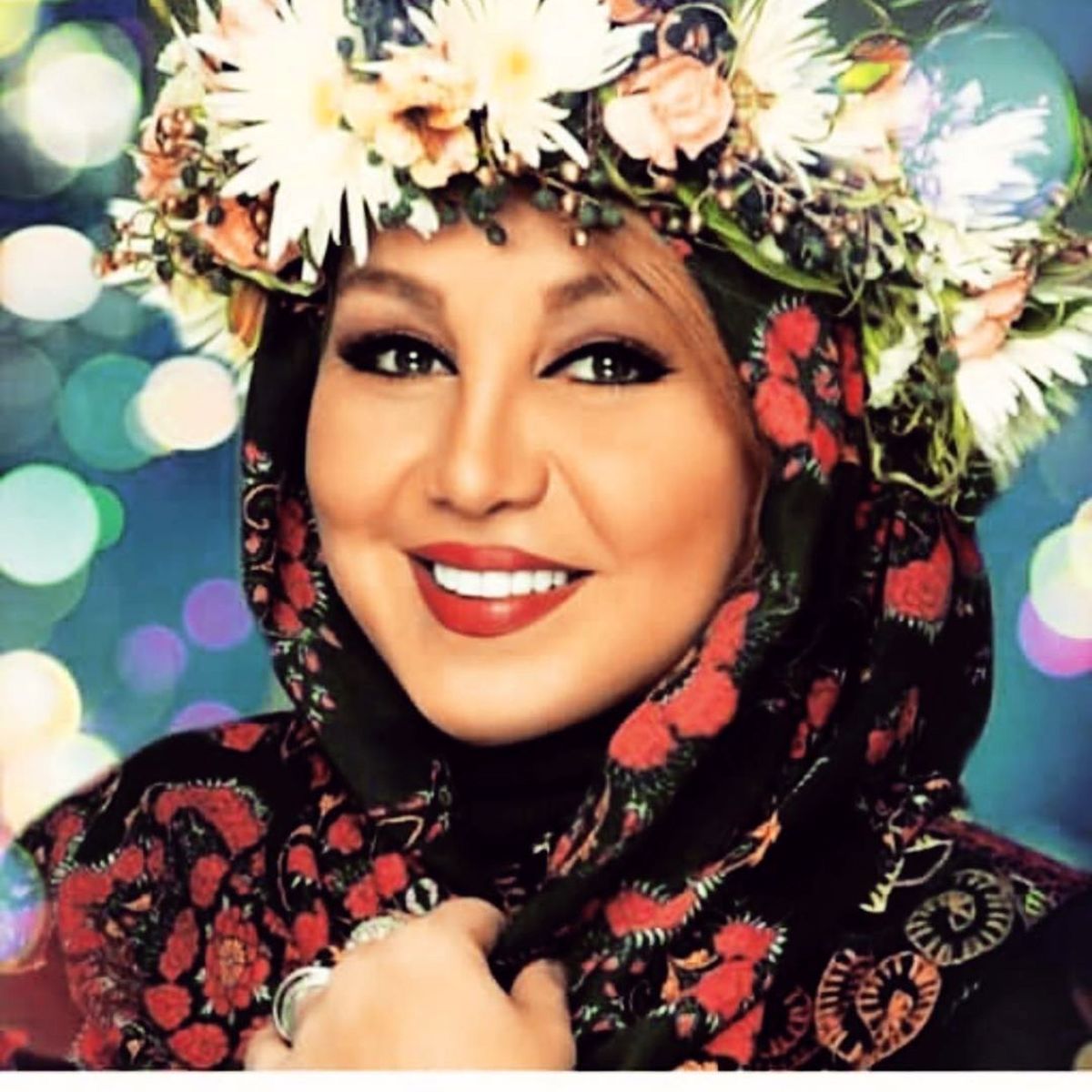 عکس ملکه گل بهنوش بختیاری