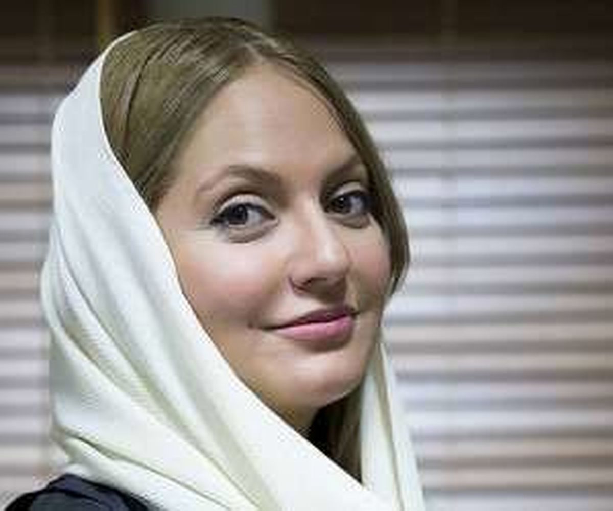 چهره غمگین مهناز افشار روی پوستر فیلم محسن تنابنده/ عکس