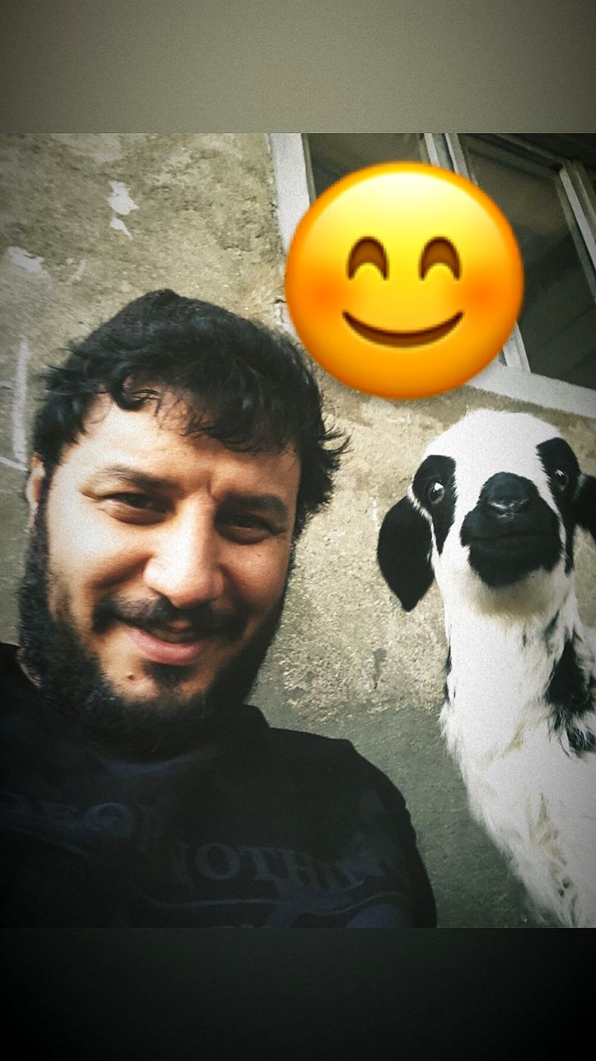 جواد عزتی و بره کوچولوش + عکس