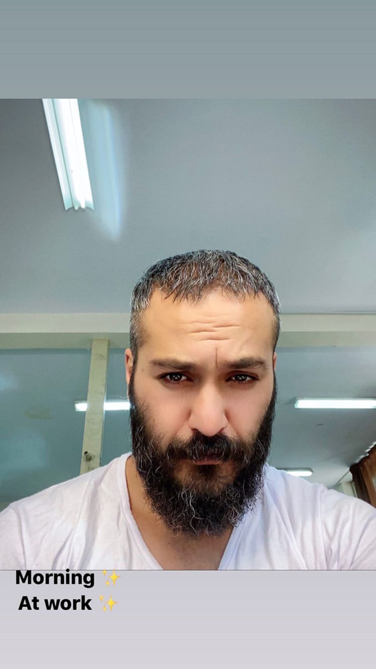 ظاهر میلاد کی مرام در محل کارش + عکس