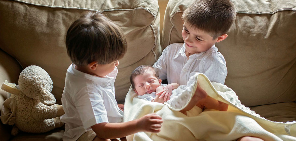 چگونه حسادت به فرزند دوم را در کودک‌مان کنترل کنیم؟ 