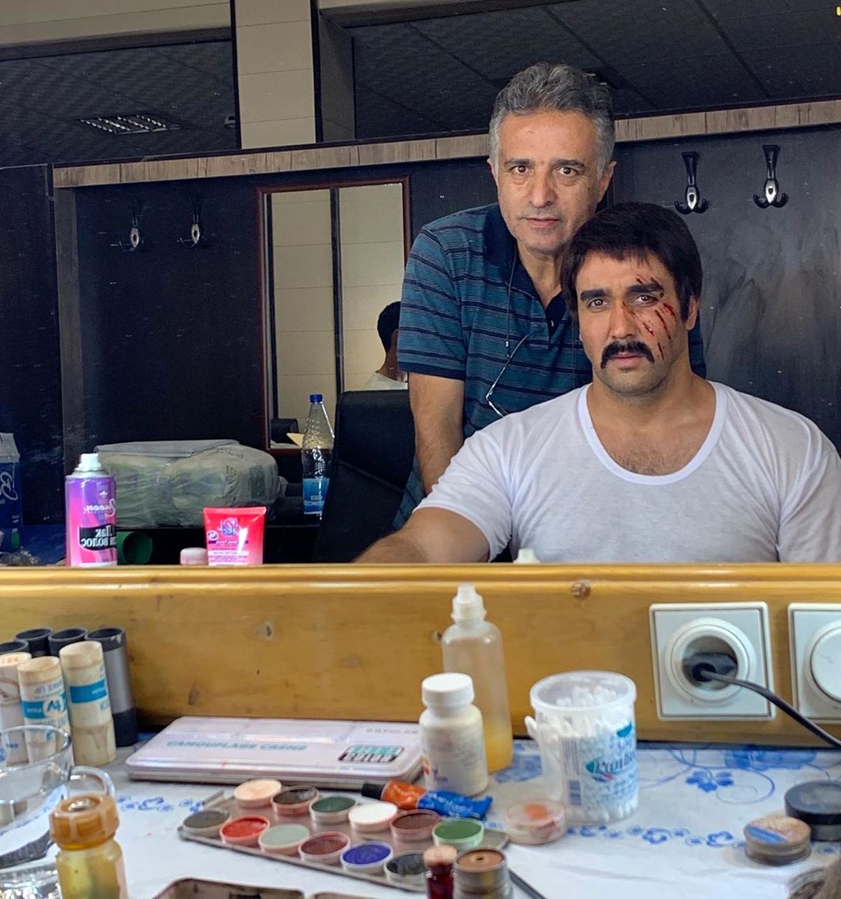 عکس از صورت چنگ خورده پوریا پورسرخ