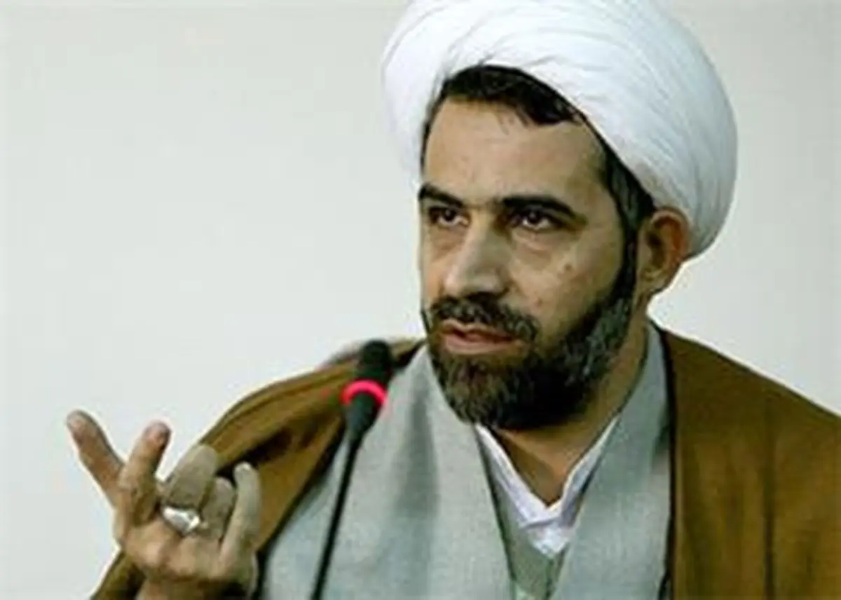چرا بايد «صلح امام حسن(ع)» با ترجمه آيت ا... خامنه اي را خواند؟ 