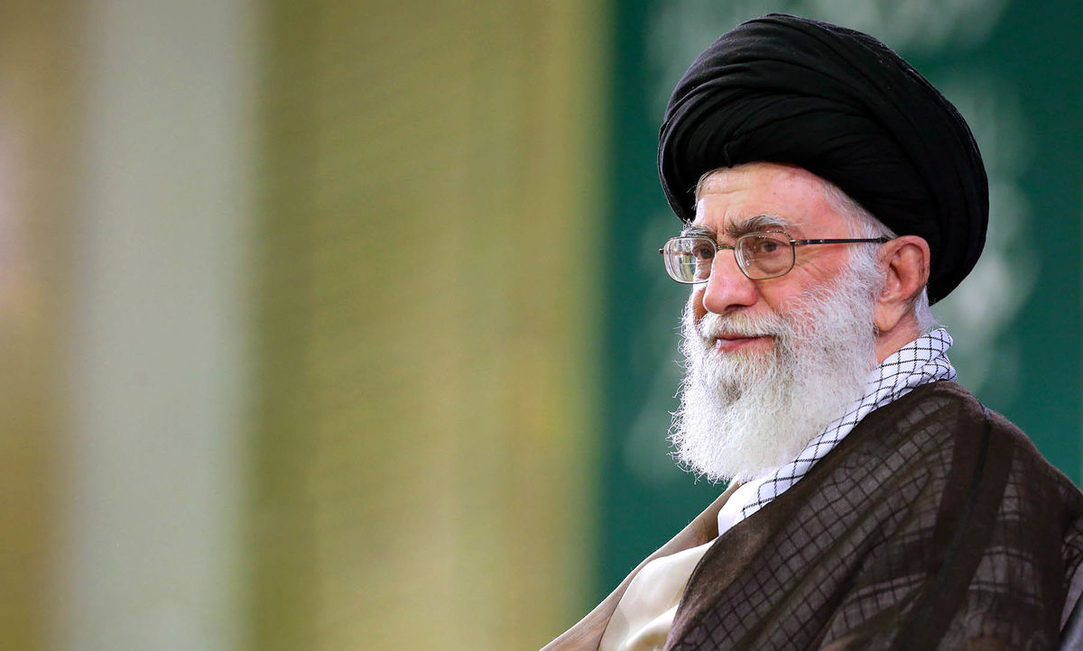 پیام تسلیت رهبر انقلاب درپی درگذشت والده مکرم حجت‌الاسلام قاضی‌عسکر