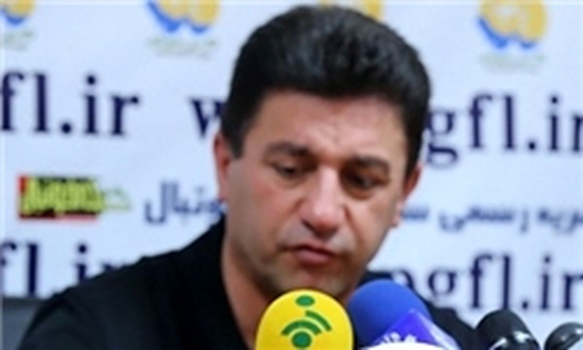 قلعه‌نویی: برد استقلال روز عزای بعضی ها است