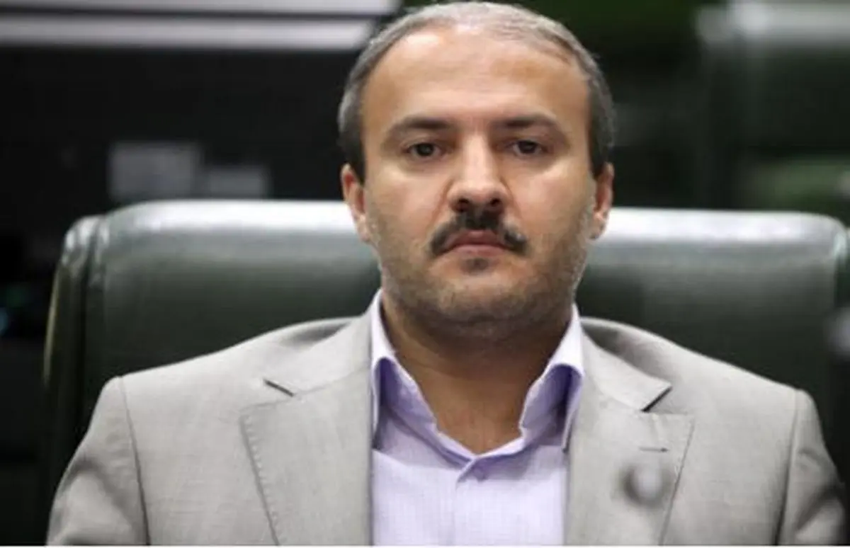 احمدی نژاد تمایلی به اصولگرایان ندارد