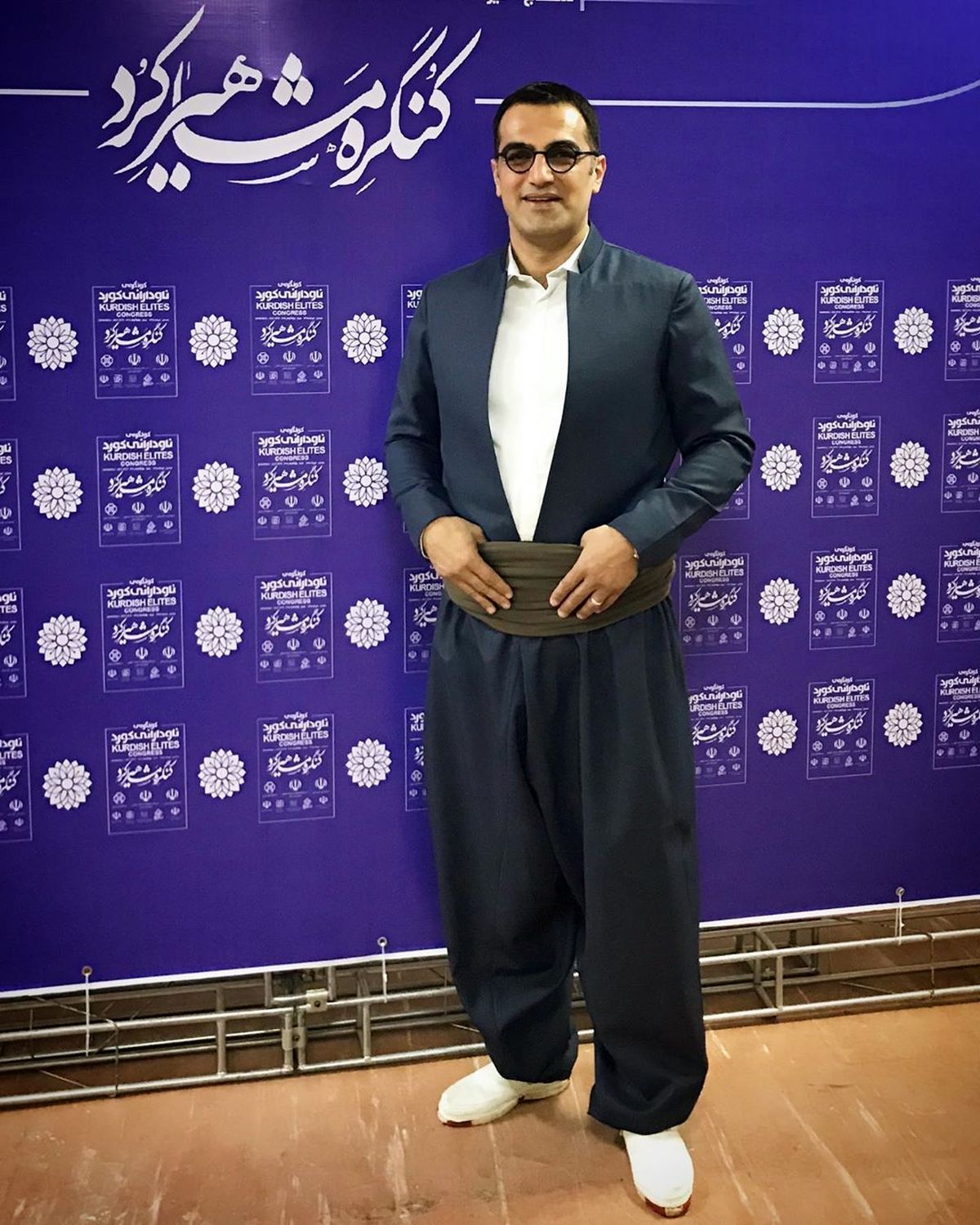 کوروش سلیمانی به مشاهیر کرد پیوست+عکس