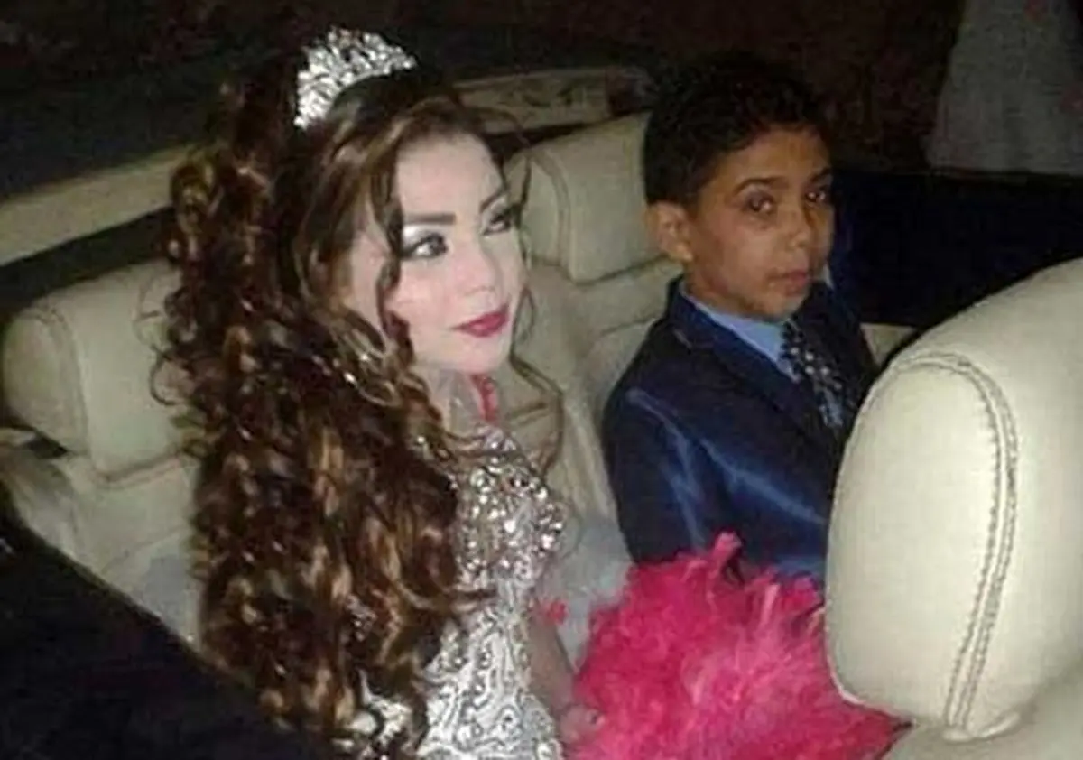 نامزدی پسر 12 ساله با یک دختر 11 ساله‌+عکس 