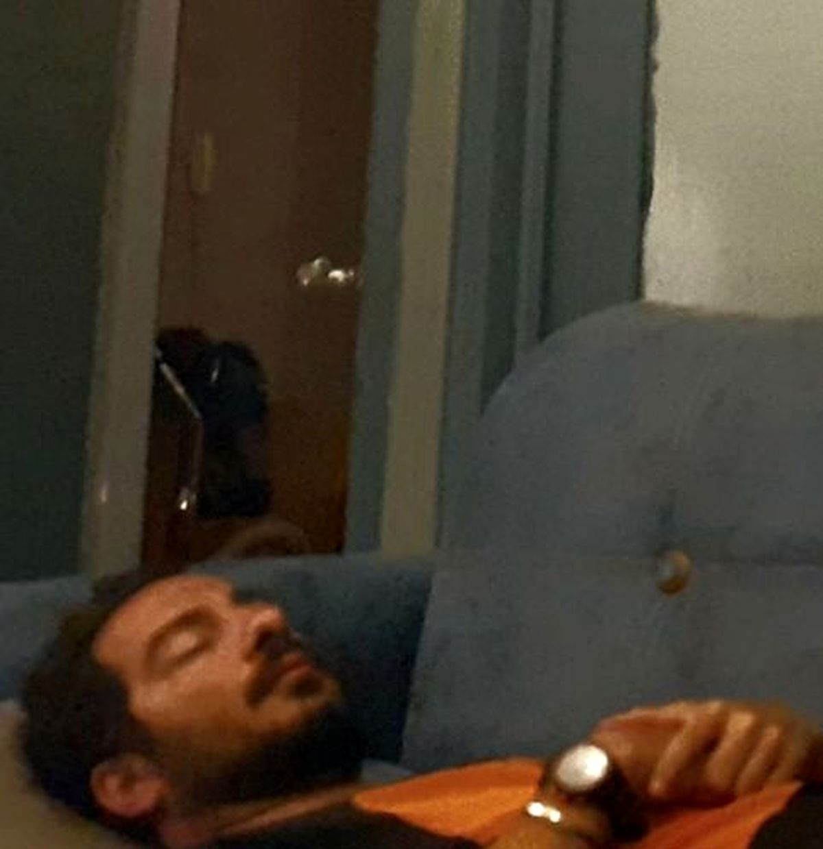 چرت نوید محمدزاده در پشت صحنه کار جدیدش