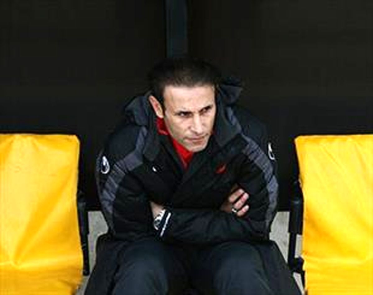 نگران کفتر بازی هستند نه پرسپولیس