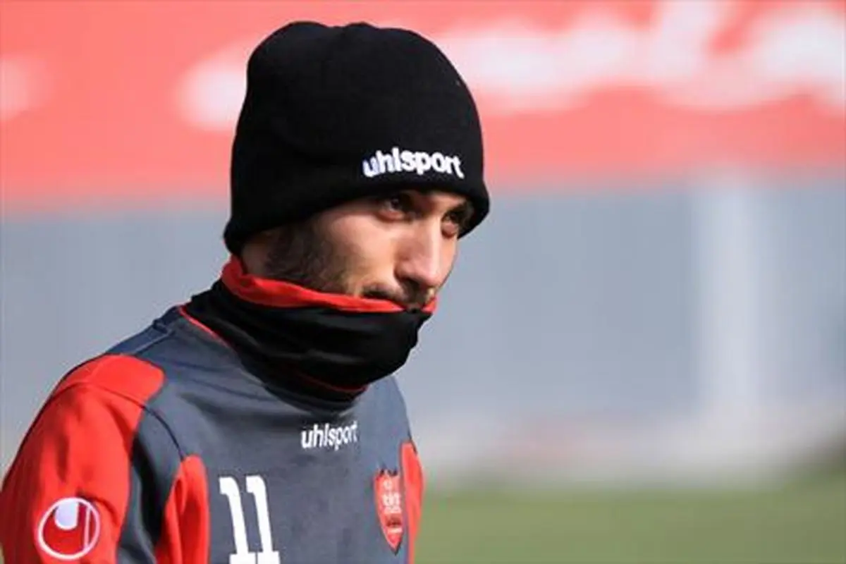 صادقیان با بغض: یعنی همه مشکلات پرسپولیس و هواداران منم؟ !