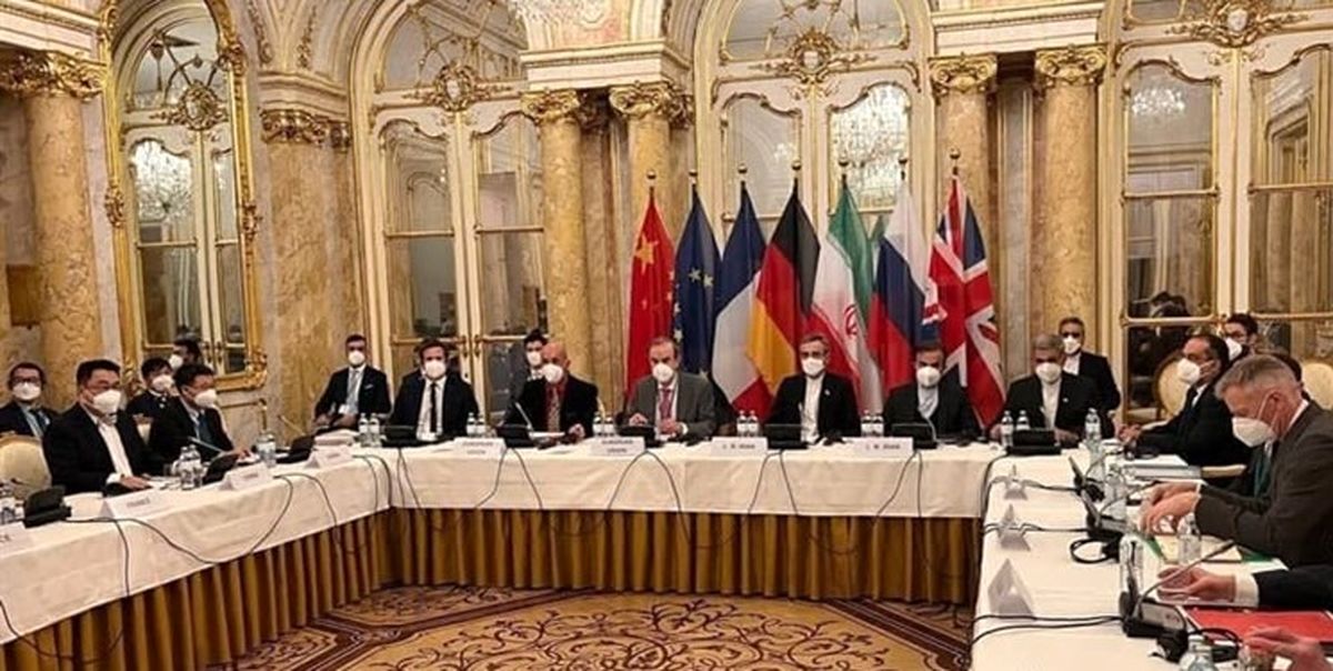  فرانسه : برجام برای مدت نامحدود روی میز باقی نخواهد ماند