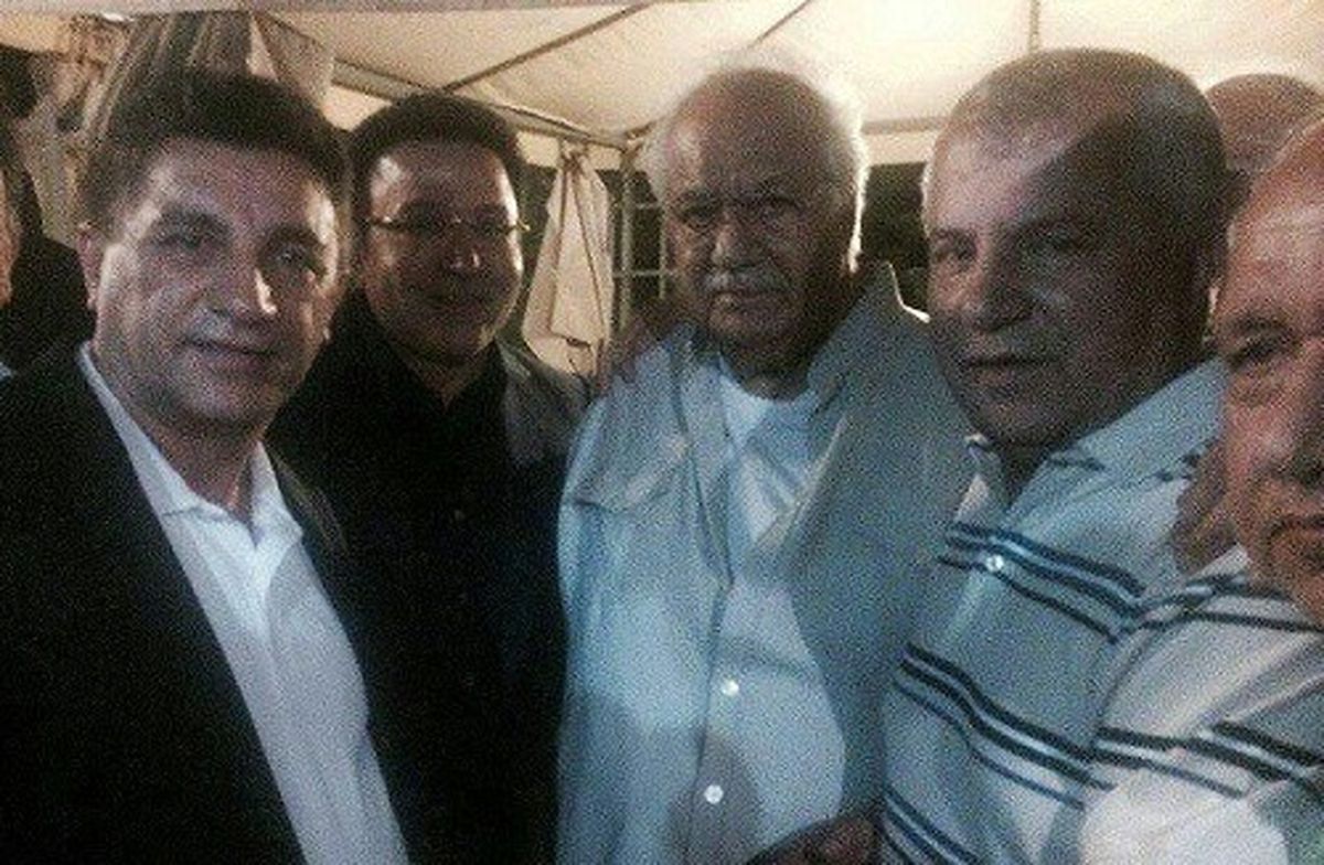 تصویری از حاشیه افطار پولدارهای تهران 