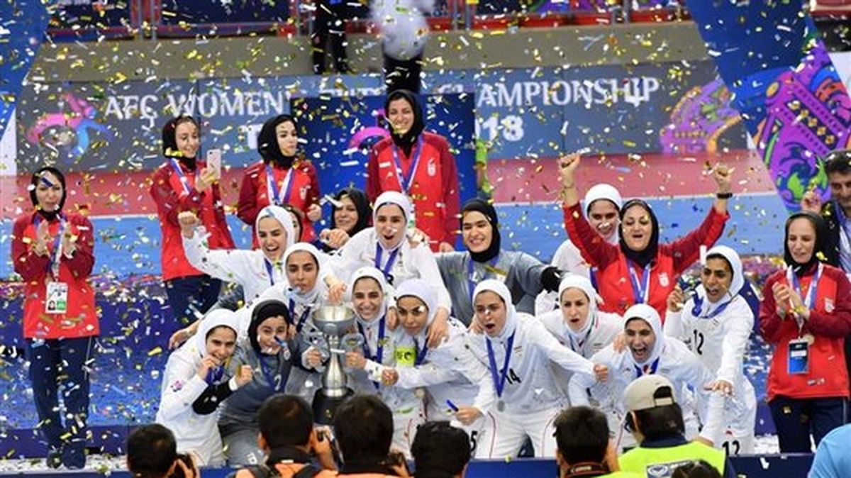  بانوان فوتسالیست در حضور رئیس جمهور تجلیل می شود
