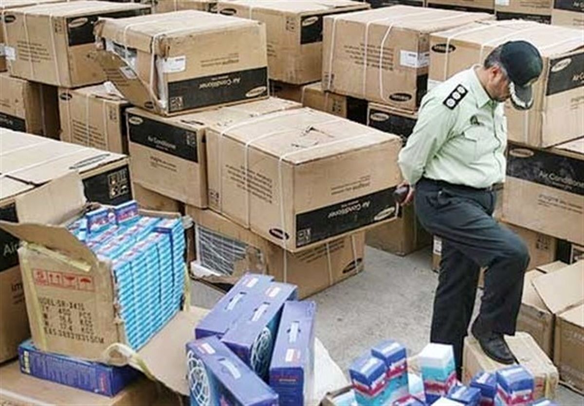 در مبارزه با قاچاق کالا و ارز باید آسیب شناسی دقیقی صورت بگیرد