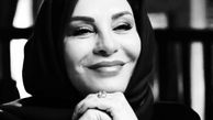 لبخند سیاه و سفید افسانه بایگان + عکس