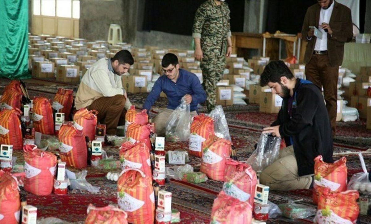 تلاش ۱۳۰۰۰ نیروی جهادگر در گیلان برای مقابله با کرونا؛ توزیع بسته‌های معیشتی ادامه دارد
