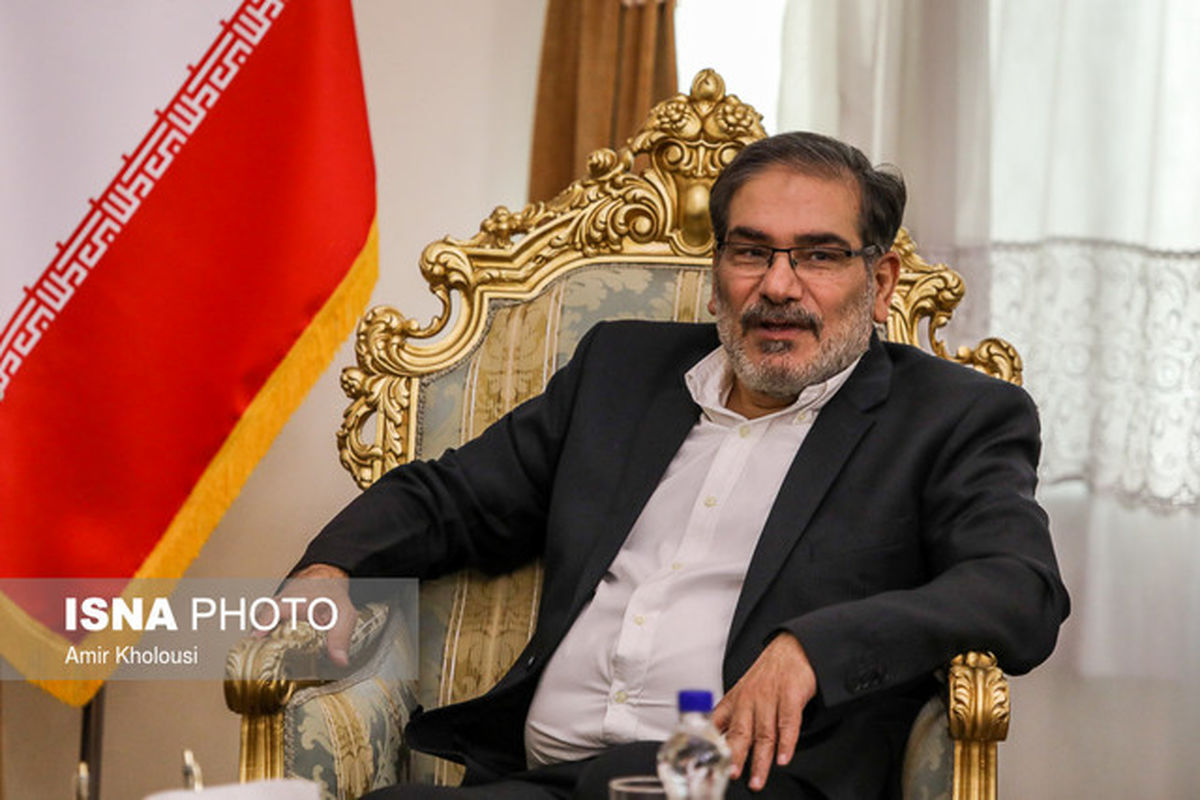 پیام تشکر و تبریک شمخانی به اعضای دولت‌های یازدهم و دوازدهم