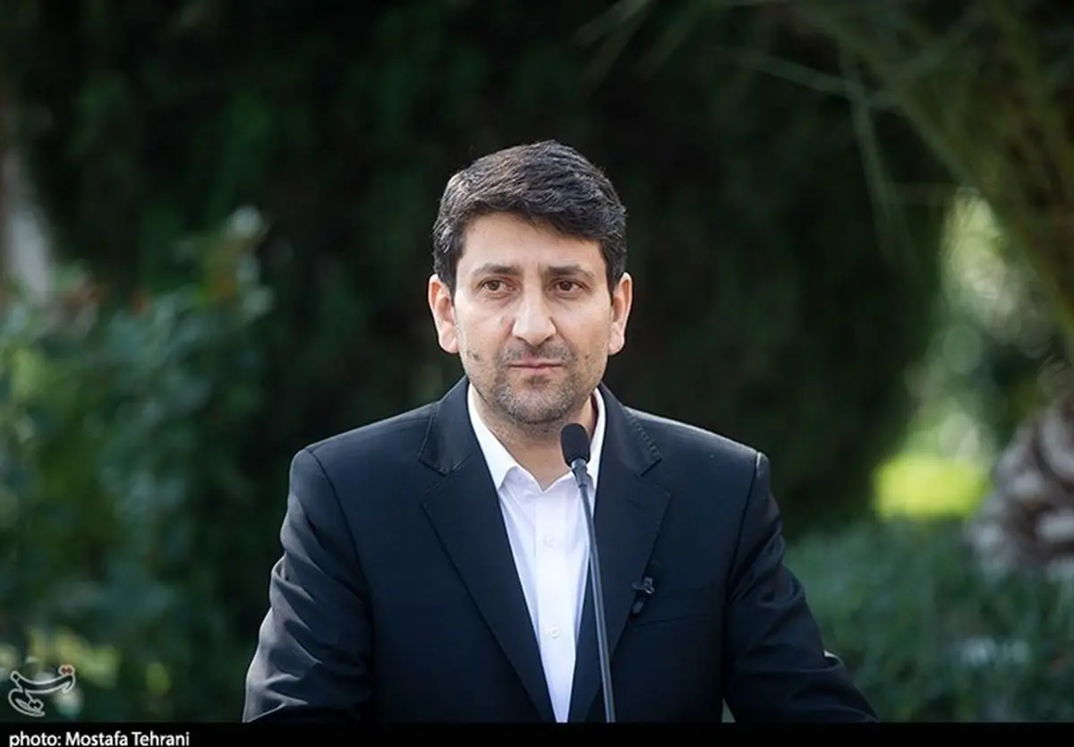 خبر خوب برای طرفداران آیفون  | رجیستری آیفون آزاد شد