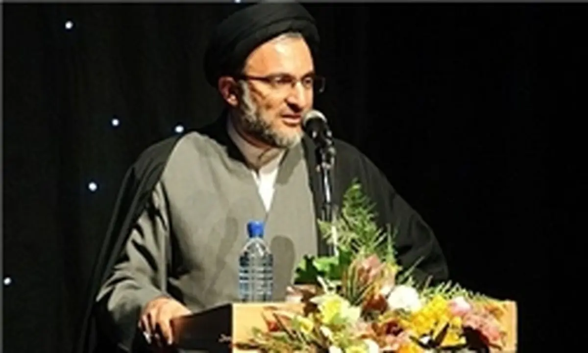 حدادعادل مصداق روشنی از فعالان بیداری اسلامی است