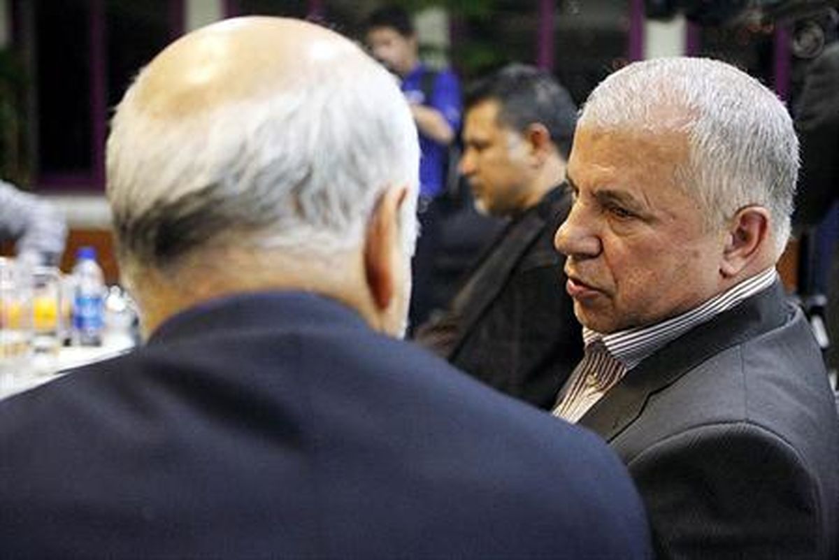 پروین: هر بازیکنی ناراضی است، این رضایت نامه اش برود!