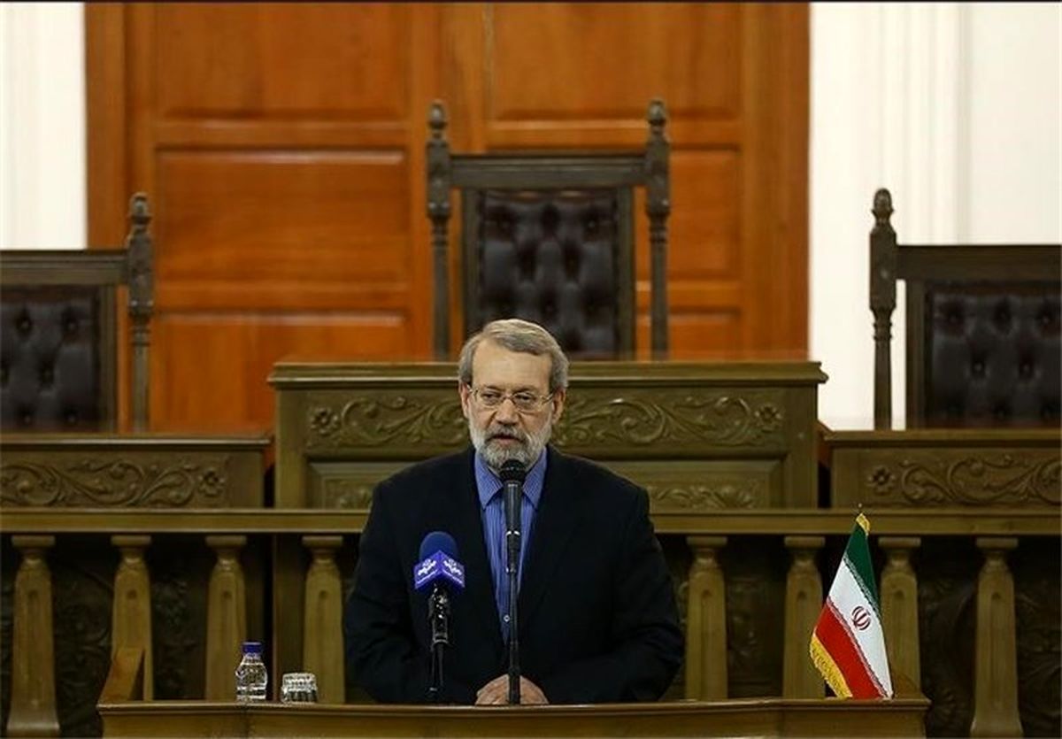 نشست خبری لاریجانی هفته جاری برگزار می‌شود