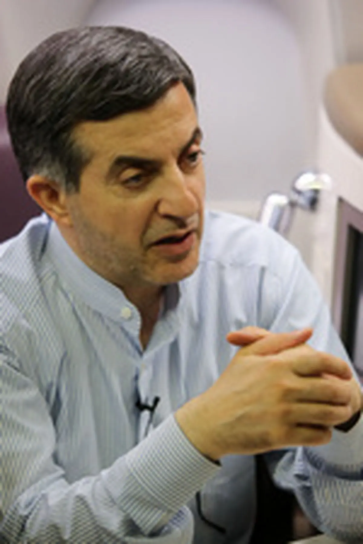 مشایی: جامعه‎ای که سوال کند، زنده است