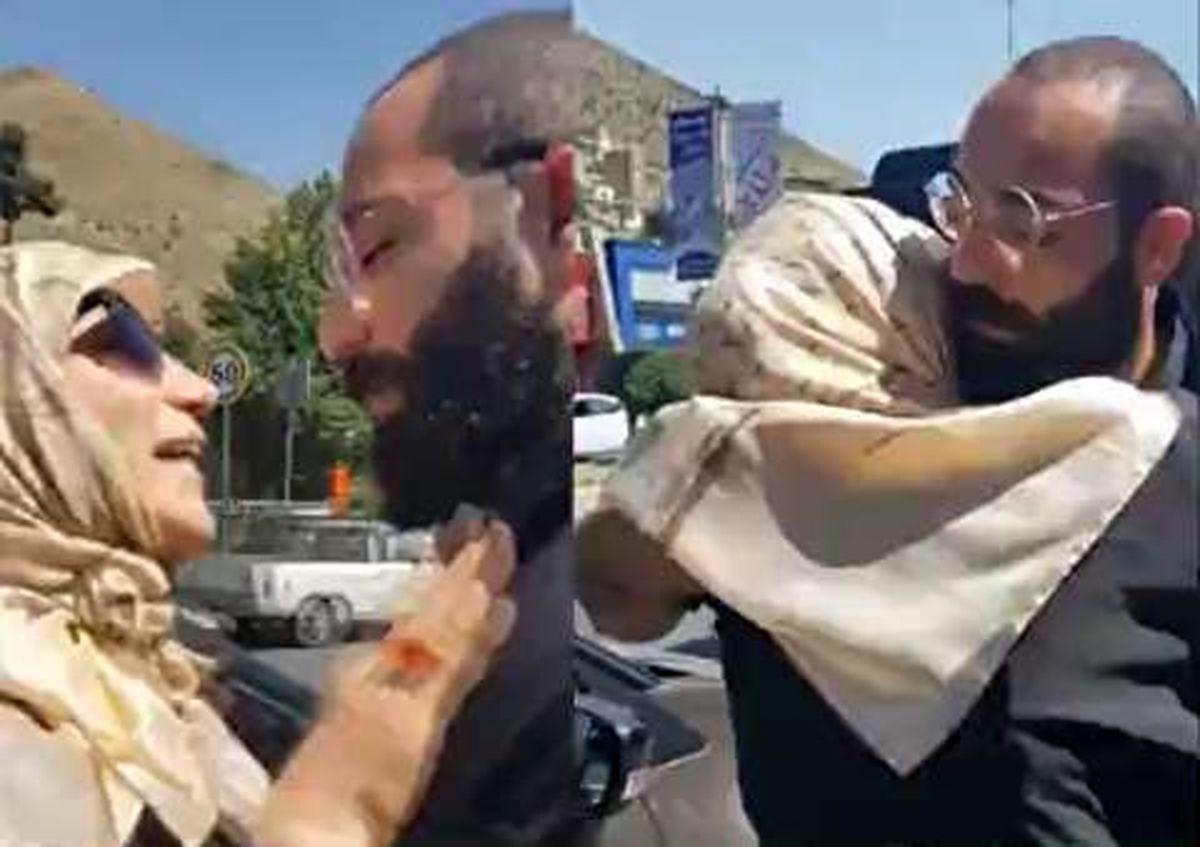 لحظه آزاد شدن «حمید صفت» از زندان+ فیلم