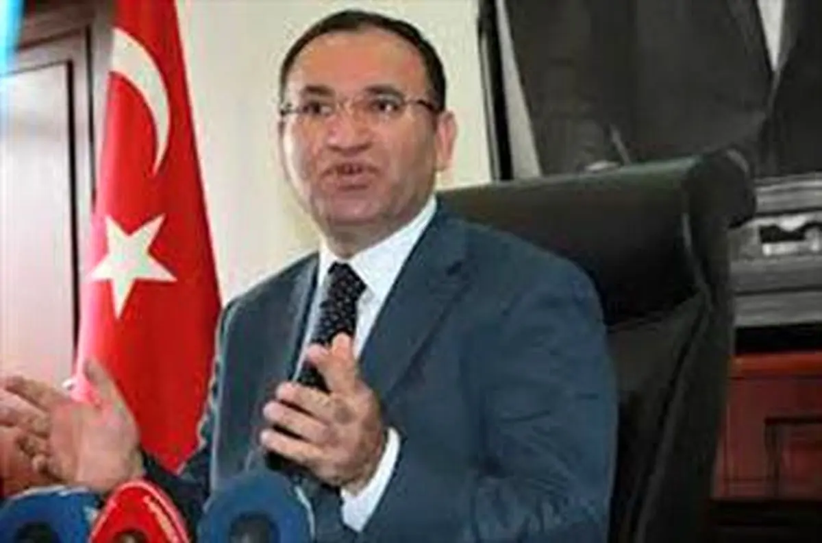 دبیر کل سازمان همکاری اسلامی استعفا بدهد