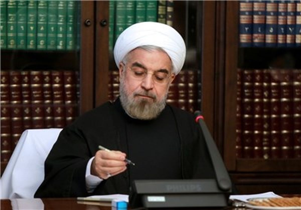 رئیس‌جمهور نحوه انتخاب و انتصاب فرمانداران و بخشداران را تایید و ابلاغ کرد