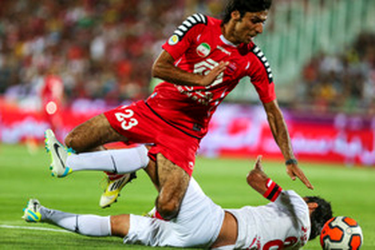 پرسپولیس ده نفره ملوان را شکست داد