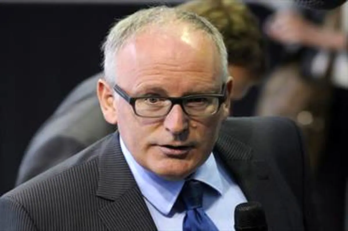 اعتراف جانشین اشتون