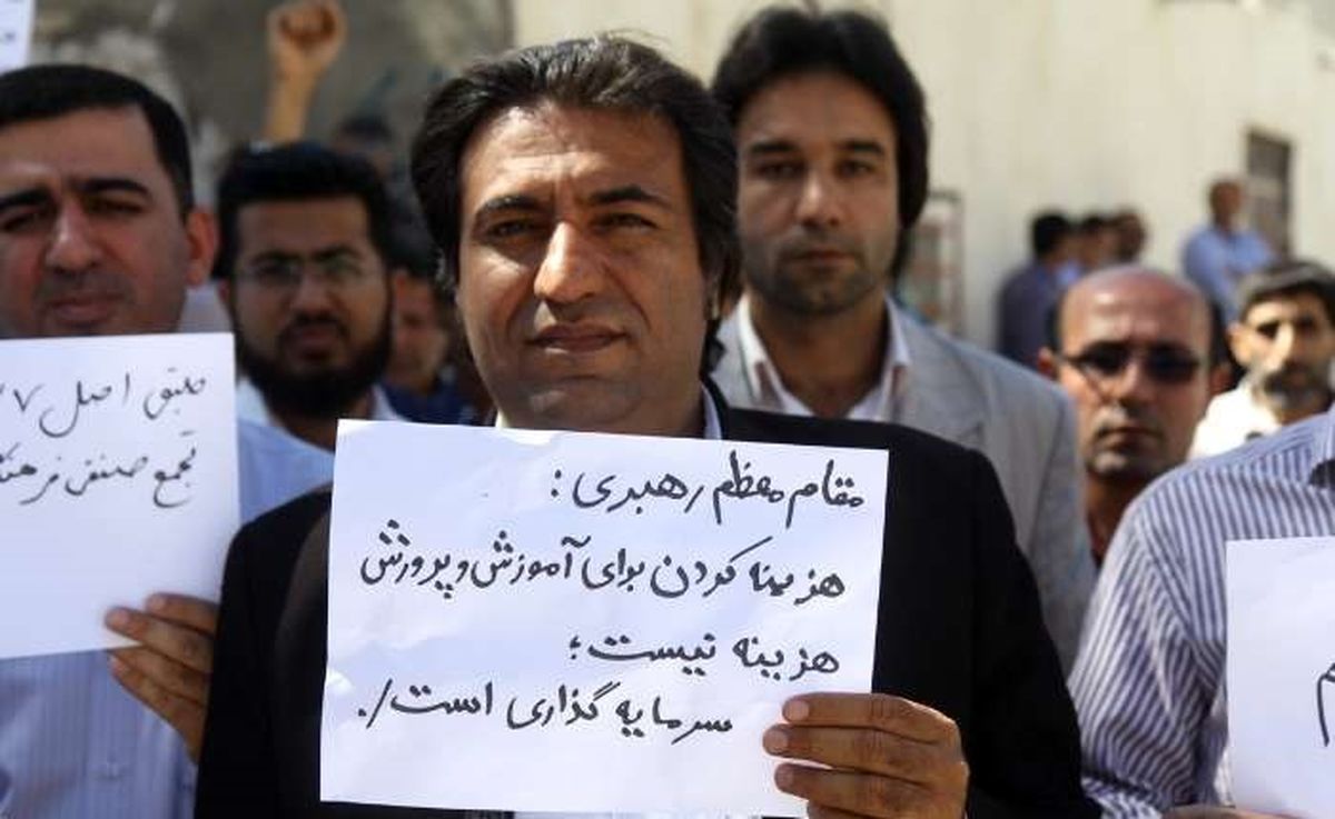 سال سیب زمینی با طعم روحانی نژاد/ توقف پرداخت پاداش خدمت فرهنگیان  در ایستگاه انتخابات