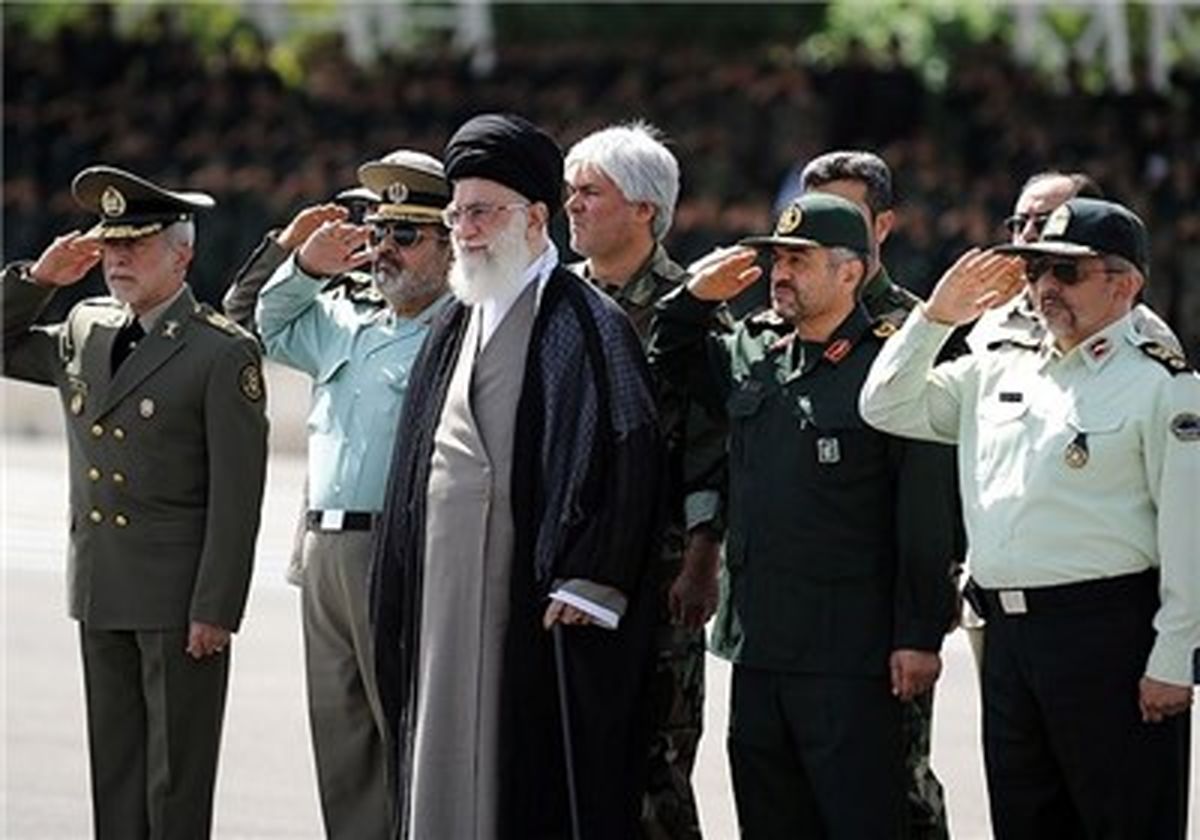 آغاز مراسم دانش‌آموختگی دانشگاه‌های ارتش با حضور فرمانده کل قوا