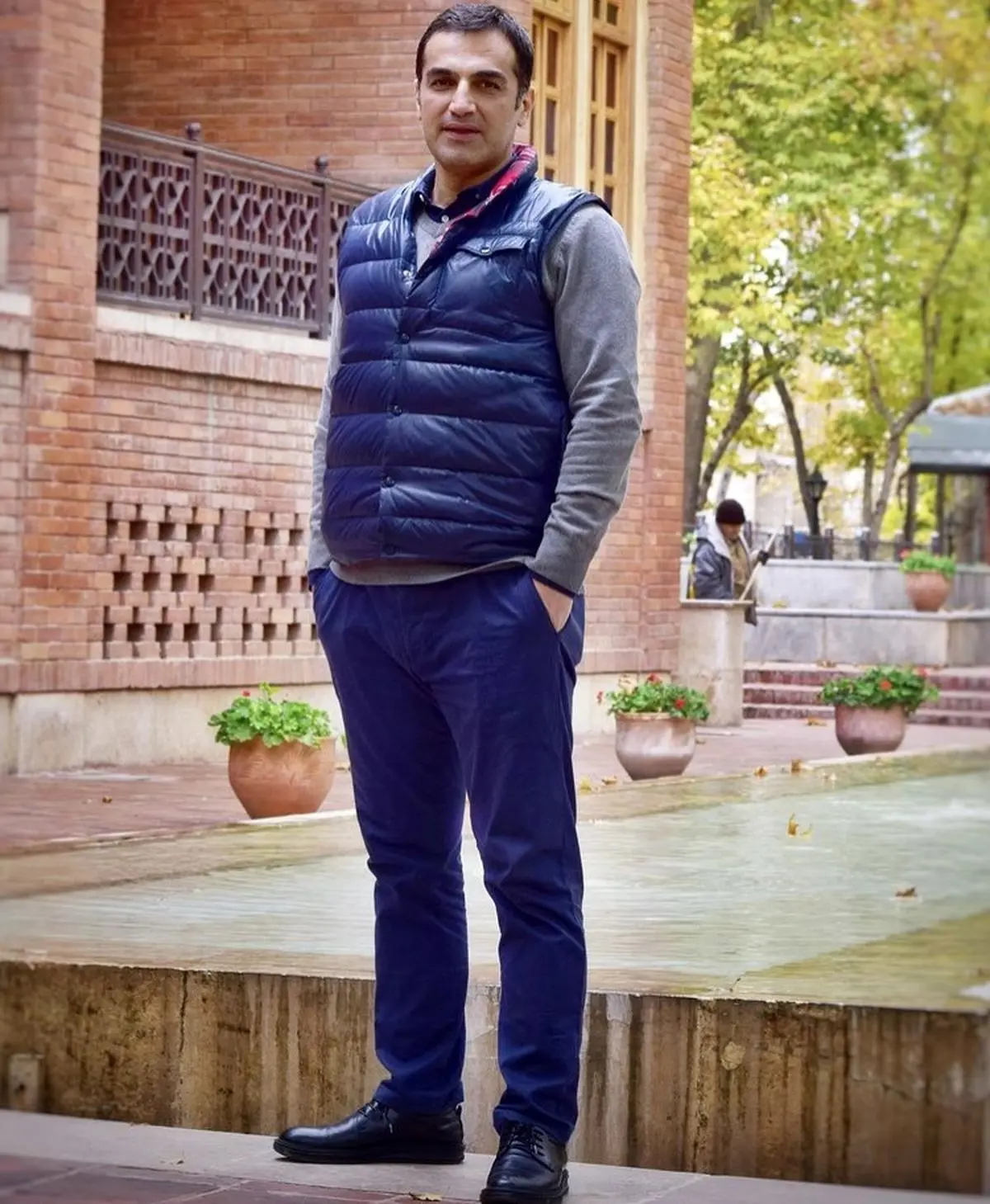 تیپ پاییزی آقای بازیگر + عکس
