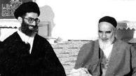 تصویر کمتر دیده شده رهبر انقلاب در کنار امام خمینی