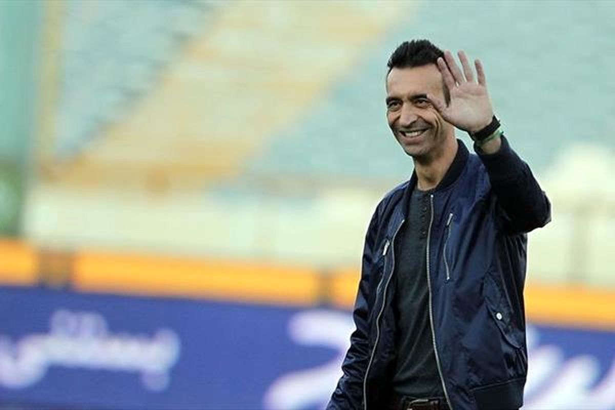 درگیری هواداران پرسپولیس با سرمربی استقلالی مشکی‌پوشان
